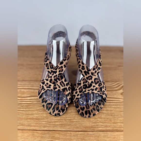 Leopard Animal Print Strapy Heels Sling back Sandals Women’s Shoes Sz 8.5 - Picture 9 of 12